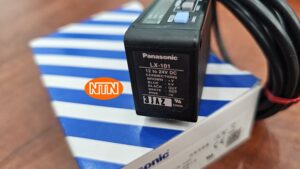 Color sensor Panasonic LX-101 Cảm biến đọc màu