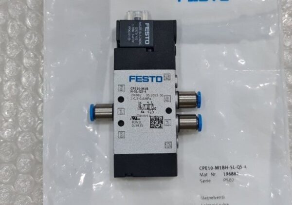 Solenoid valve Festo CPE10-M1BH-5L-QS-4 M/N:196882