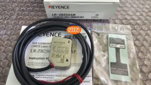 Keyence LR-ZB250AN