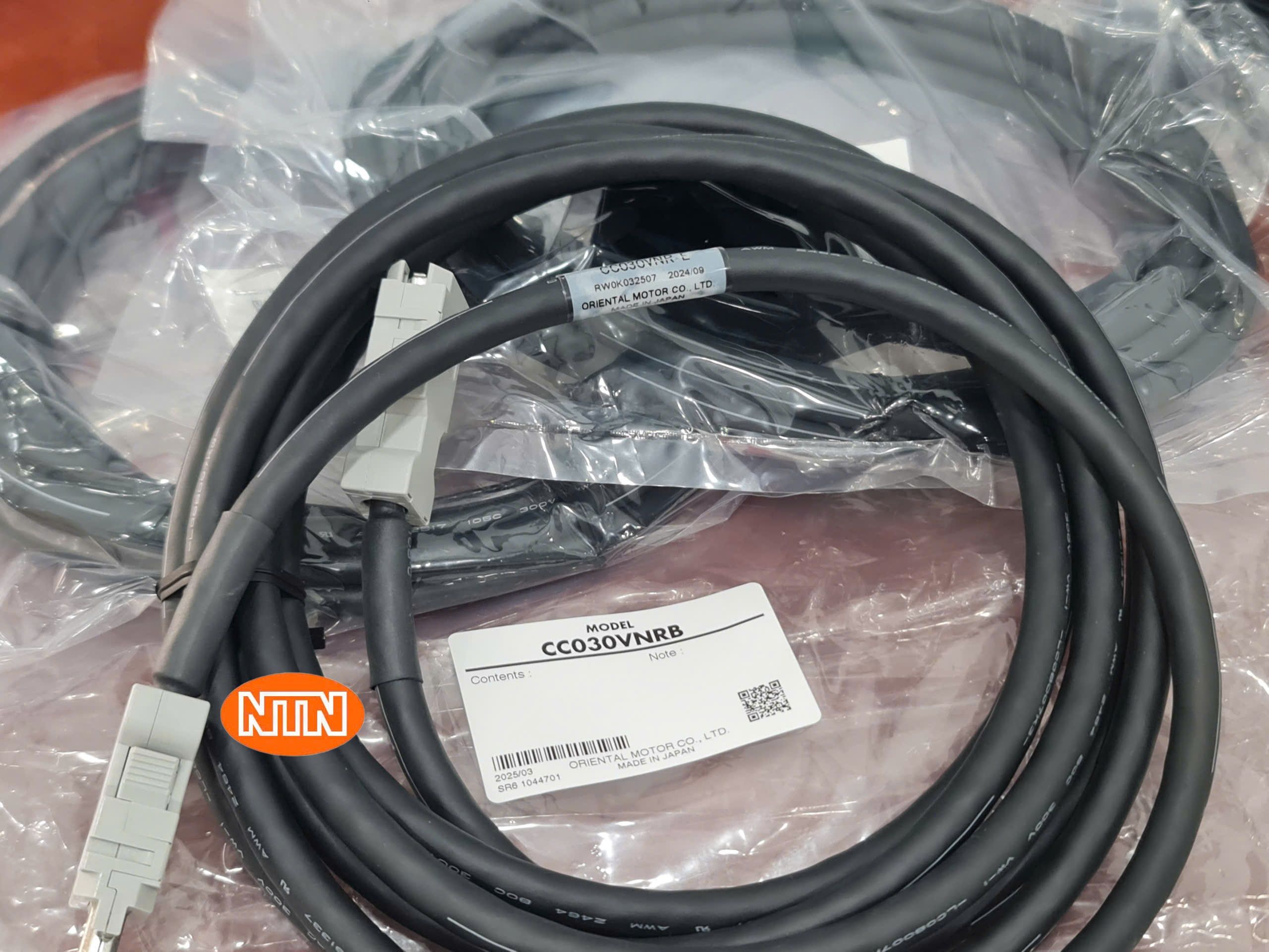 Cable Oriental Motor CC030VNRB Dây cáp