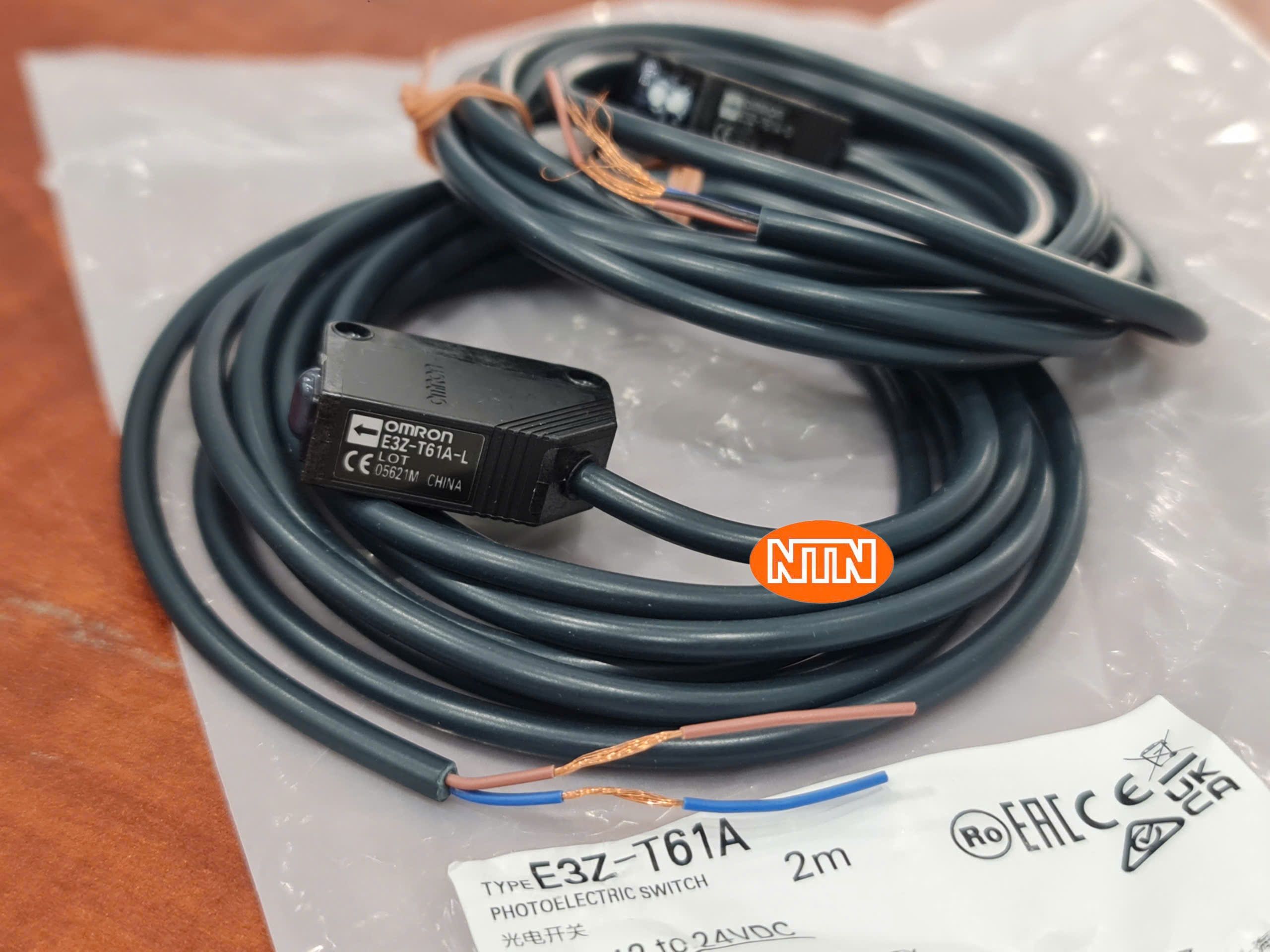 Photoelectric Sensor Omron E3Z-T61A 2M Cảm biến quang
