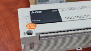 Programmable Controllers Mitsubishi FX3U-80MR/ES Bộ điều khiển lập trình