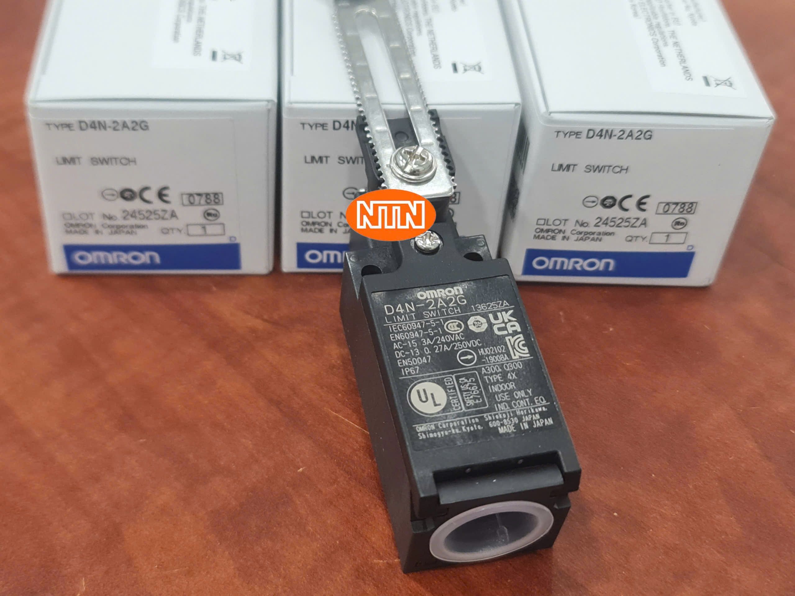 Limit Switch Omron D4N-2A2G Công tắc hành trình