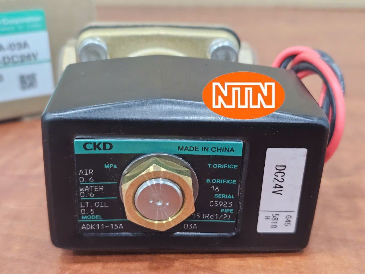 Solenoid Valve CKD ADK11-15A-03A-DC24V Van điện từ