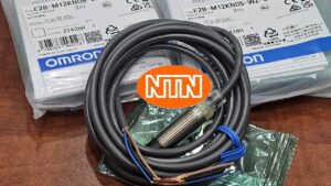 Proximity Sensor Omron E2B-M12KN05-WZ-C1 2M Cảm biến tiệm cận